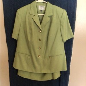 Kasper II classic Mint Green Spring Polyester suit 16W